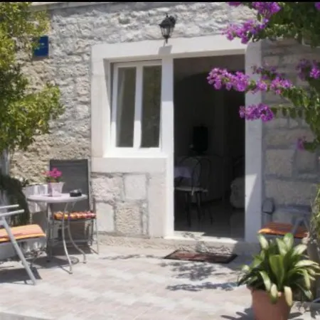 Apartment Djurdjica